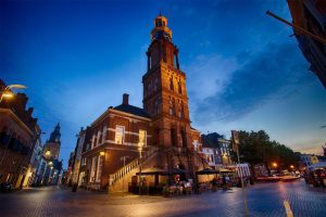 Wijnhuistoren een van de mooiste plekjes in Zutphen aan het marktplein